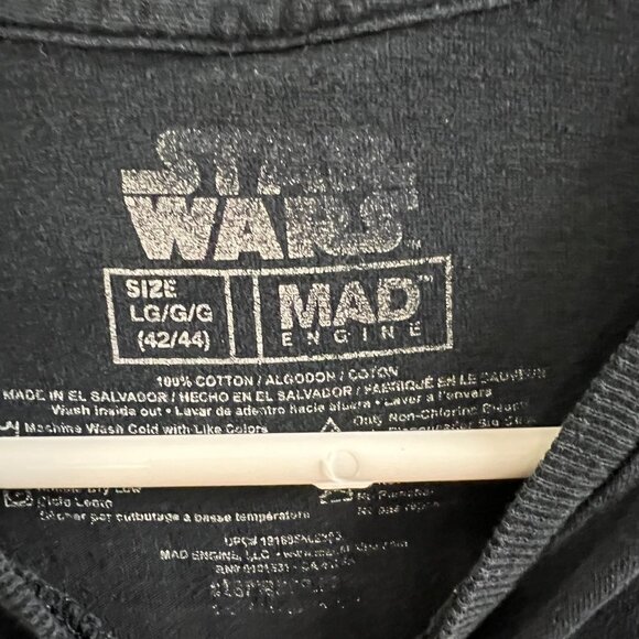 Men's Star Wars Mad Engine The Child Wanted T-shirt.  Size Large - Picture 3 of 4